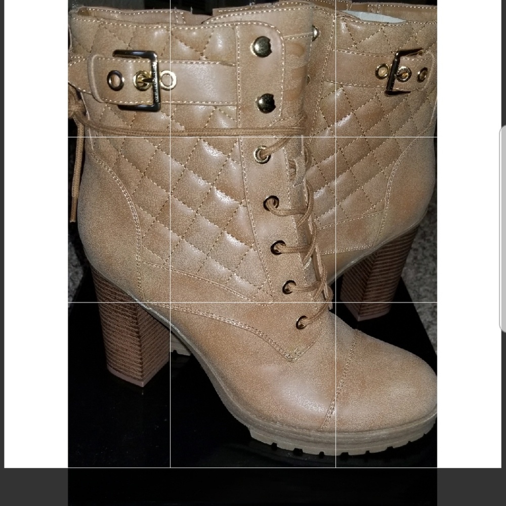 Guess Boots
sz 10 ~BNIB~